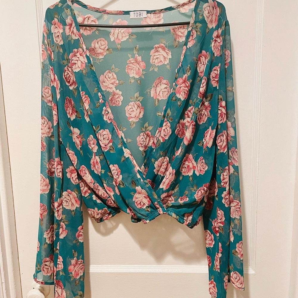 Bell sleeve sheer floral blouse